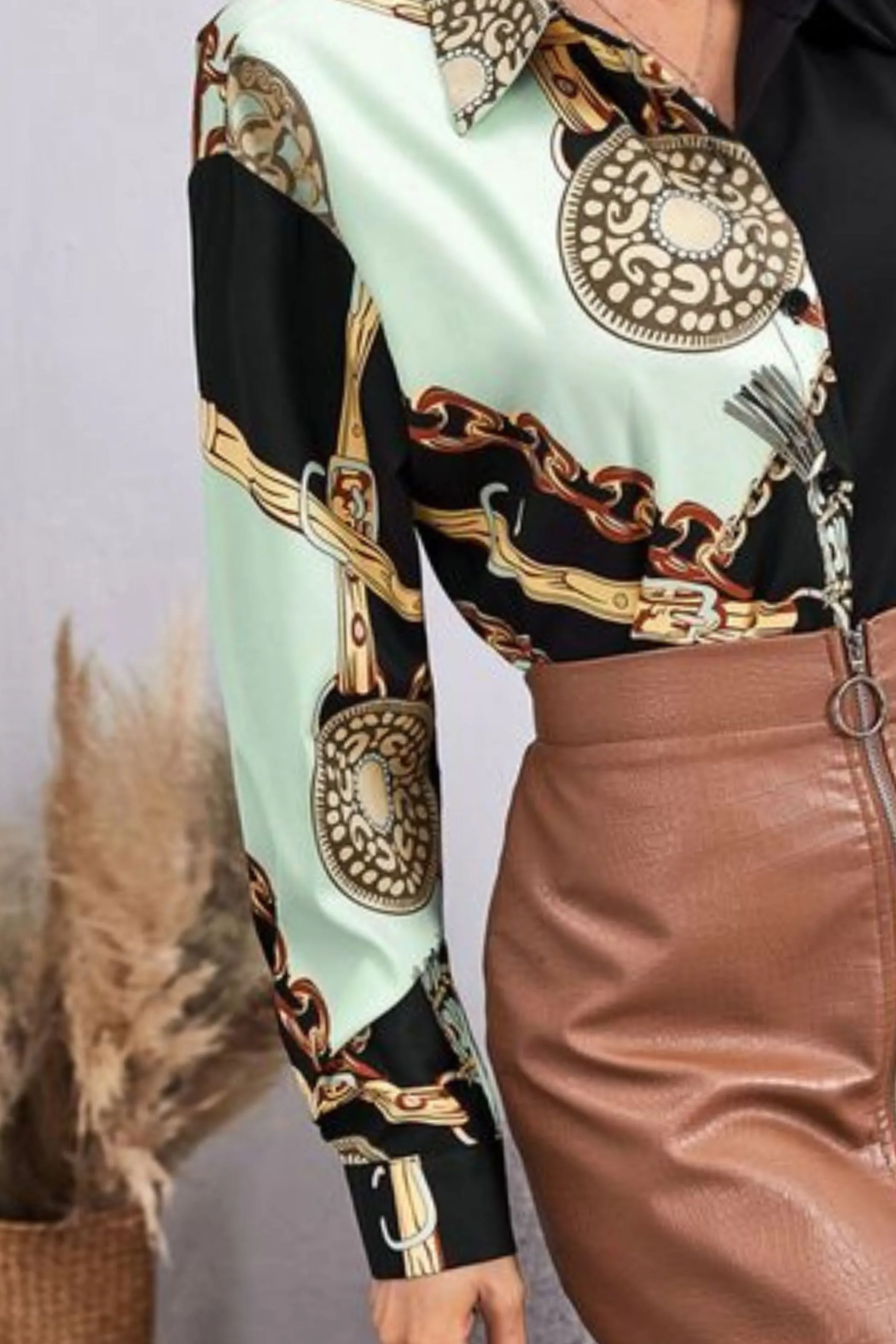 CHAIN BLOCK SATIN SHIRT