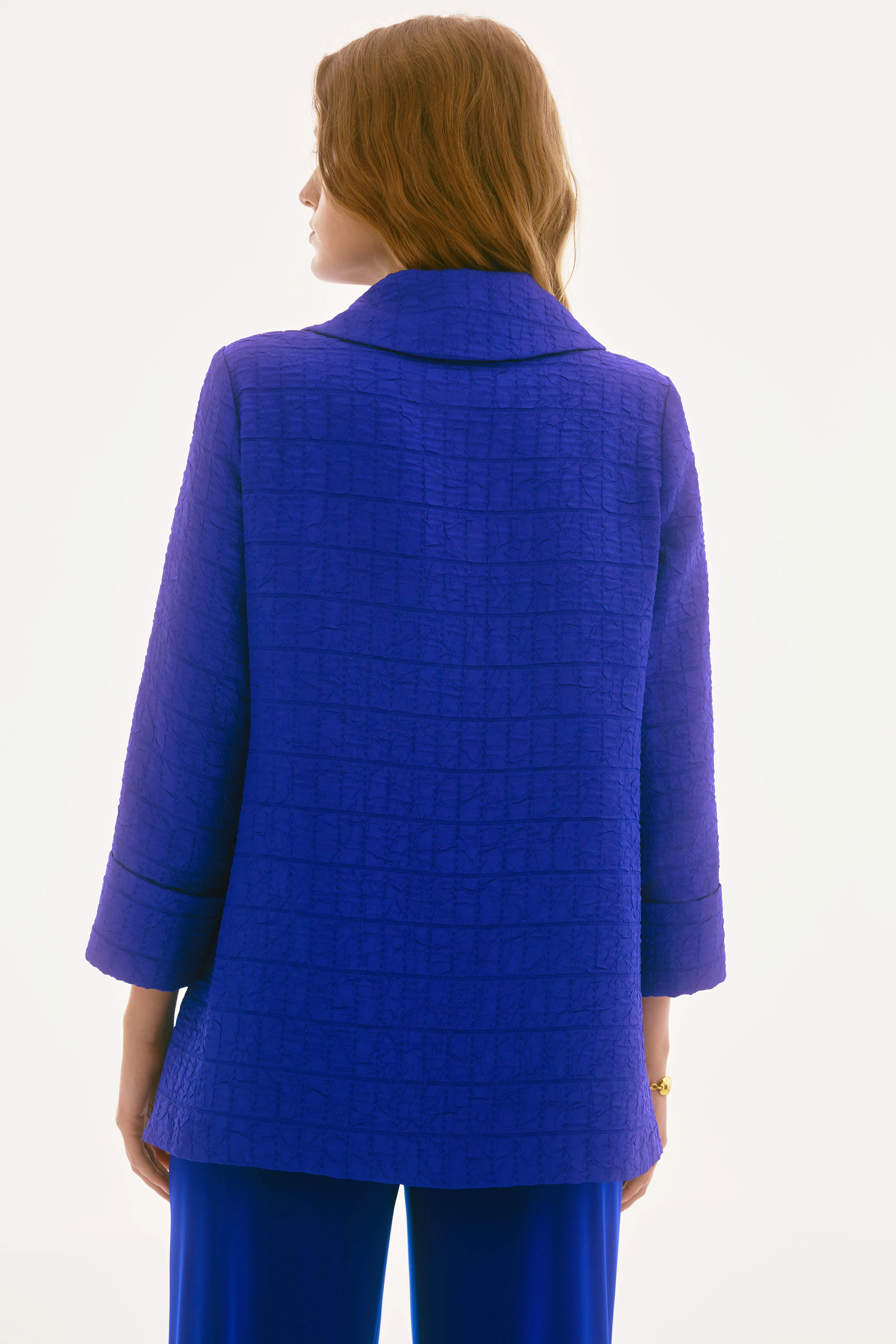 TEXTURED TRAPEZE JACKET